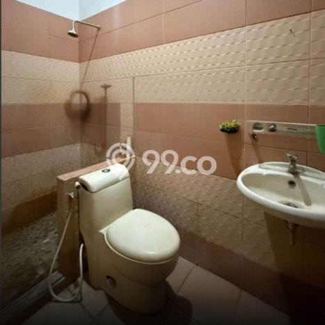 For Sale Rumah 4 Kamar Lokasi Ideal Bagus dan Strategis di Pondok Aren For Sale Rumah 4 Kamar Lokasi Ideal Bagus dan Strategis di Pondok Aren