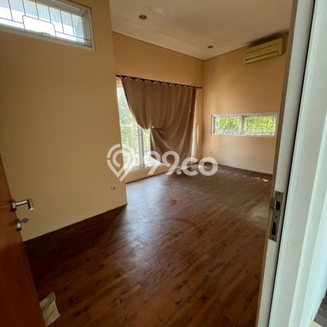 Rumah Elit Modern Tanpa Renovasi di Sektor 9-Bintaro Tangerang Selatan Rumah Elit Modern Tanpa Renovasi di Sektor 9-Bintaro Tangerang Selatan