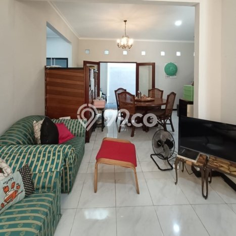 Dijual Rumah Mewah Megah Dengan View Eksklusif di Sektor 9-Bintaro, Tangerang Selatan Dijual Rumah Mewah Megah Dengan View Eksklusif di Sektor 9-Bintaro, Tangerang Selatan