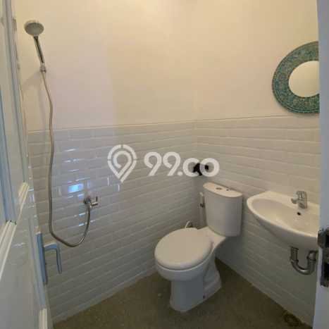 Rumah Modern 2 KT di Sektor 6 - Bintaro Tangerang Selatan Unfurnished Rumah Modern 2 KT di Sektor 6 - Bintaro Tangerang Selatan Unfurnished