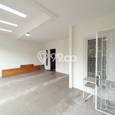 Jual Rumah Mewah Elegan Dengan View Eksklusif di Sektor 2 - Bintaro, Jakarta Selatan Jual Rumah Mewah Elegan Dengan View Eksklusif di Sektor 2 - Bintaro, Jakarta Selatan