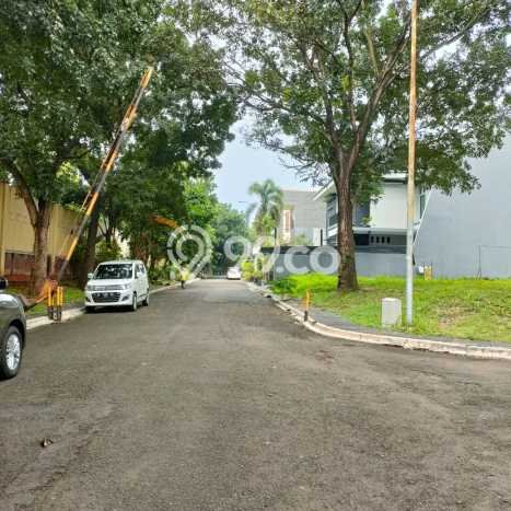 Tanah Dijual Area Strategis di Sektor 9-Bintaro Tangerang Selatan 646m2 Tanah Dijual Area Strategis di Sektor 9-Bintaro Tangerang Selatan 646m2