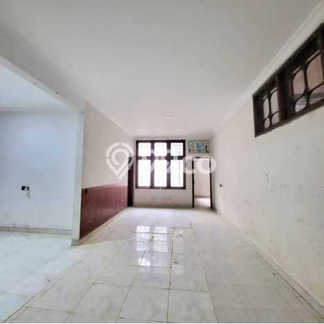 Rumah Luxury Modern Tanpa Renovasi di Sektor 3A - Bintaro Tangerang Selatan Rumah Luxury Modern Tanpa Renovasi di Sektor 3A - Bintaro Tangerang Selatan
