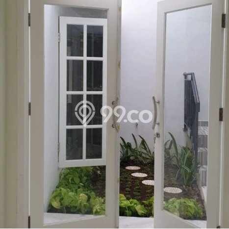 Rumah Luxury Modern Tanpa Renovasi di Sektor 3A - Bintaro Tangerang Selatan Rumah Luxury Modern Tanpa Renovasi di Sektor 3A - Bintaro Tangerang Selatan