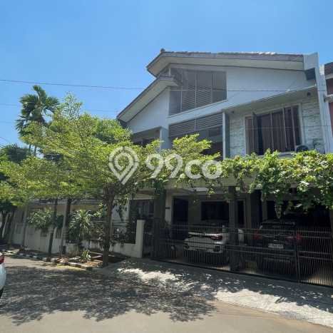 Rumah Luxury Modern Tanpa Renovasi di Sektor 9-Bintaro Tangerang Selatan Rumah Luxury Modern Tanpa Renovasi di Sektor 9-Bintaro Tangerang Selatan