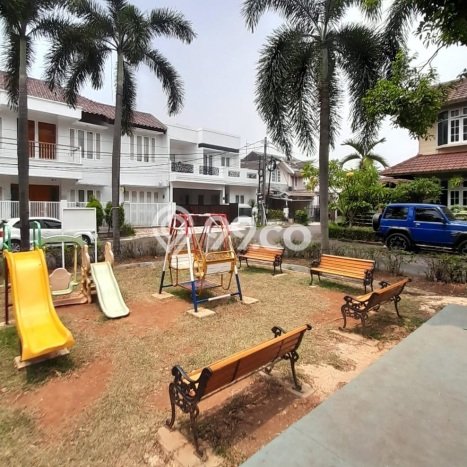 Jual Rumah Mewah Elegan Dengan View Eksklusif di Sektor 2 - Bintaro, Jakarta Selatan Jual Rumah Mewah Elegan Dengan View Eksklusif di Sektor 2 - Bintaro, Jakarta Selatan