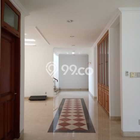 Rumah Elit LB 650m2 Siap Huni Desain Elegan di Pejaten, Jakarta Selatan Rumah Elit LB 650m2 Siap Huni Desain Elegan di Pejaten, Jakarta Selatan