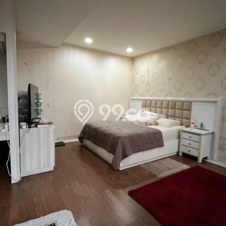 Rumah Elit Modern Tanpa Renovasi di Veteran Jakarta Selatan Rumah Elit Modern Tanpa Renovasi di Veteran Jakarta Selatan
