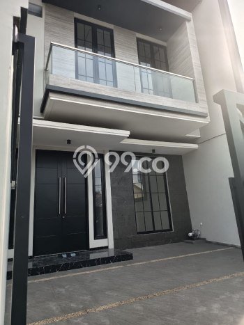 Hunian Mewah LB 190m2 Siap Huni Desain Elegan di Pakuwon City, Surabaya Hunian Mewah LB 190m2 Siap Huni Desain Elegan di Pakuwon City, Surabaya