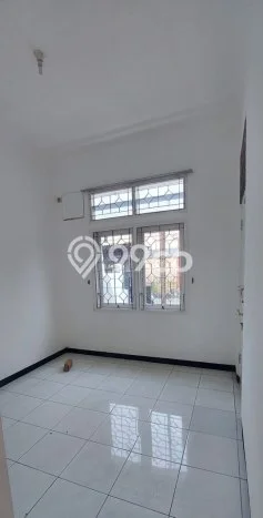 Rumah Kontrakan Surabaya LT 108m2 LB 108m2 Area Pakuwon City Rumah Kontrakan Surabaya LT 108m2 LB 108m2 Area Pakuwon City