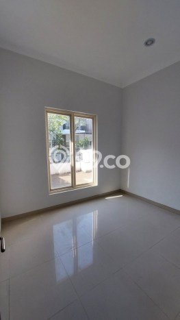 Rumah Luxury Modern Siap Huni di Pakuwon City Surabaya Rumah Luxury Modern Siap Huni di Pakuwon City Surabaya