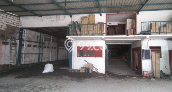 Dijual! Gudang di Waru Surabaya LT 977m2 / LB 850m2 Kawasan Strategis Dijual! Gudang di Waru Surabaya LT 977m2 / LB 850m2 Kawasan Strategis