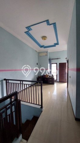 Rumah Luas Asri 3 KT Siap Pakai di Pakuwon City Surabaya Rumah Luas Asri 3 KT Siap Pakai di Pakuwon City Surabaya