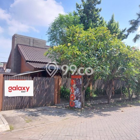Rumah Nyaman di , Surabaya, LT 485m2m² Bangunan 180m2m² Rumah Nyaman di , Surabaya, LT 485m2m² Bangunan 180m2m²