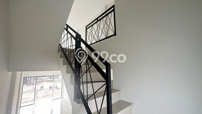 Unit Ruko Dijual di Bekasi LT 97m2 & LB 150m2 Unit Ruko Dijual di Bekasi LT 97m2 & LB 150m2