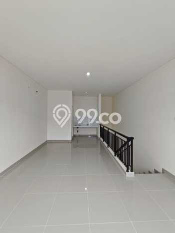 Ruko Area Komersial di Gading Serpong, Luas 81m², Ready Operasi Ruko Area Komersial di Gading Serpong, Luas 81m², Ready Operasi