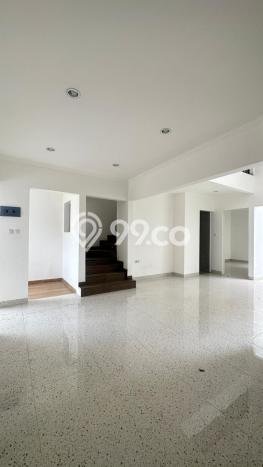 For Sale Rumah 3 Kamar Lokasi Strategis Bagus dan Strategis di Jagakarsa For Sale Rumah 3 Kamar Lokasi Strategis Bagus dan Strategis di Jagakarsa