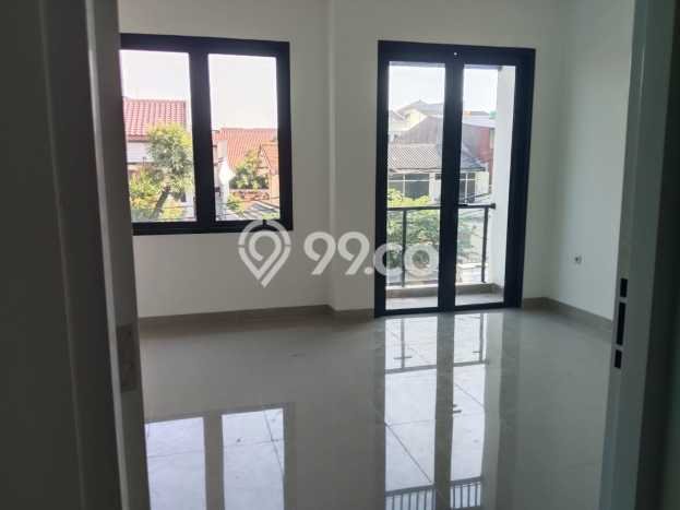 Dijual Rumah 3 Kamar Lokasi Strategis Bagus dan Strategis di Johar Baru Dijual Rumah 3 Kamar Lokasi Strategis Bagus dan Strategis di Johar Baru