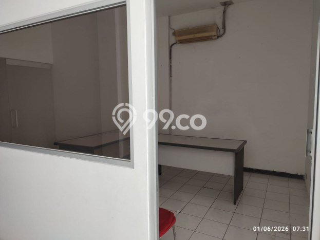 Ruko Dijual di Sukolilo Surabaya dengan Luas Bangunan 180m2 Ruko Dijual di Sukolilo Surabaya dengan Luas Bangunan 180m2
