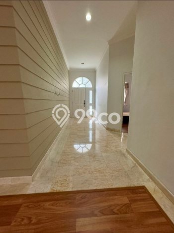 Jual Rumah Luas Megah Dengan View Eksklusif di Pakuwon City, Surabaya Jual Rumah Luas Megah Dengan View Eksklusif di Pakuwon City, Surabaya