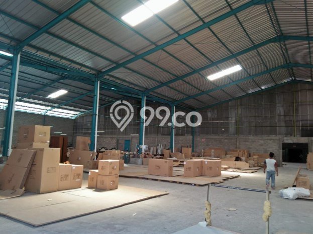 AREA BISNIS! Pabrik Kawasan Kraton, Luas 5000m2m², Mainroad, Strategis AREA BISNIS! Pabrik Kawasan Kraton, Luas 5000m2m², Mainroad, Strategis