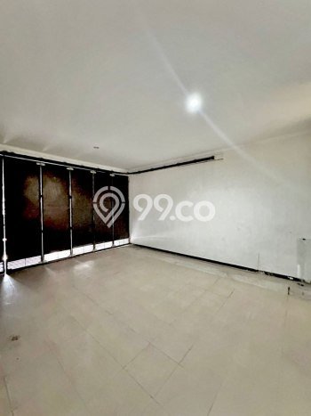 Jual Rumah Luas Elegan Dengan View Eksklusif di Dharma Husada, Surabaya Jual Rumah Luas Elegan Dengan View Eksklusif di Dharma Husada, Surabaya
