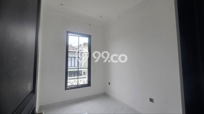 Rumah Elit LB 120m2 Siap Pakai Desain Elegan di Semolowaru, Surabaya Rumah Elit LB 120m2 Siap Pakai Desain Elegan di Semolowaru, Surabaya