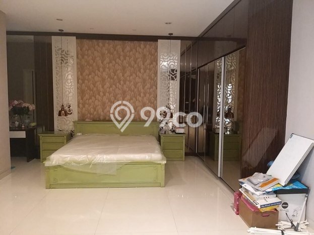 Rumah dengan Lokasi Strategis 4 KT di , Surabaya Rumah dengan Lokasi Strategis 4 KT di , Surabaya