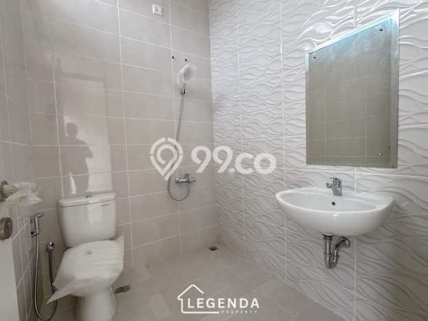 Ready to Use! Premium House LT 160m2 Desain Modern di Grand Wisata Ready to Use! Premium House LT 160m2 Desain Modern di Grand Wisata
