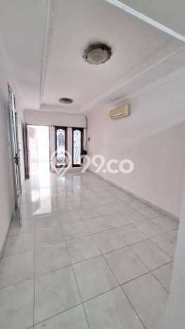 Jual Rumah Favorit Siap Huni LB 153m2 di Kelapa Gading, Jakarta Utara Jual Rumah Favorit Siap Huni LB 153m2 di Kelapa Gading, Jakarta Utara