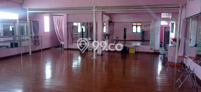 Untuk Dijual! Ruko di Ciateul Bandung LT 168m2 / LB 550m2 Kawasan Strategis Untuk Dijual! Ruko di Ciateul Bandung LT 168m2 / LB 550m2 Kawasan Strategis