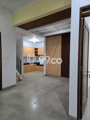 Jual Rumah Strategis Bagus Punya 4 KT di Batununggal Bandung SHM Jual Rumah Strategis Bagus Punya 4 KT di Batununggal Bandung SHM