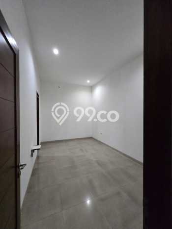 Jual Rumah Strategis Bagus Punya 4 KT di Batununggal Bandung SHM Jual Rumah Strategis Bagus Punya 4 KT di Batununggal Bandung SHM