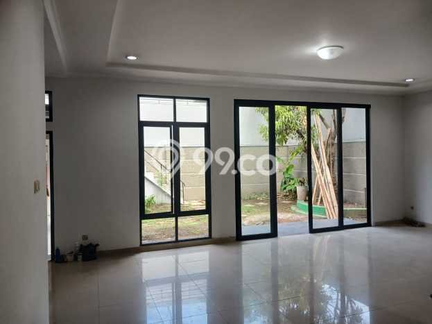 Hunian Mewah Siap Huni LT 325m2 di Batununggal, Bandung Hunian Mewah Siap Huni LT 325m2 di Batununggal, Bandung