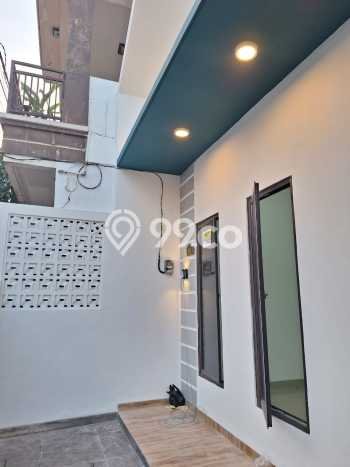 Rumah Strategis Modern Lb 100m2 di Bekasi Utara, Bekasi Rumah Strategis Modern Lb 100m2 di Bekasi Utara, Bekasi