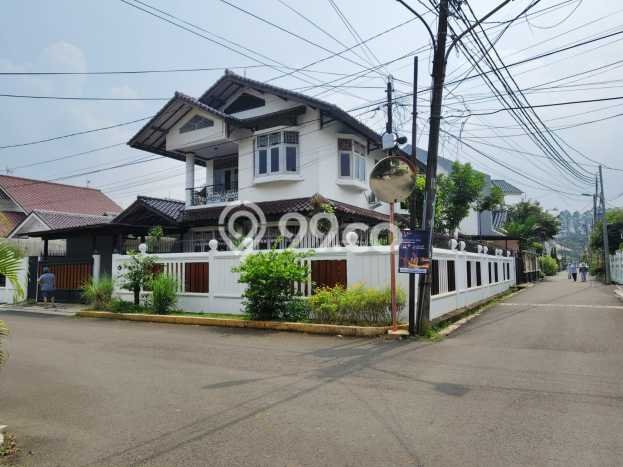 Rumah Mewah Dijual LT 400m2 di Duren Sawit, Jakarta Timur Rumah Mewah Dijual LT 400m2 di Duren Sawit, Jakarta Timur