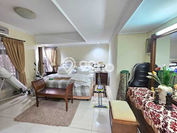 Dijual Rumah Mewah Elegan Dengan View Eksklusif di Pulomas, Jakarta Timur Dijual Rumah Mewah Elegan Dengan View Eksklusif di Pulomas, Jakarta Timur