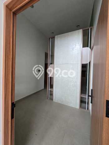Dijual Hunian Rumah Terawat 2 Kamar di Grand Wisata, Bekasi Dijual Hunian Rumah Terawat 2 Kamar di Grand Wisata, Bekasi