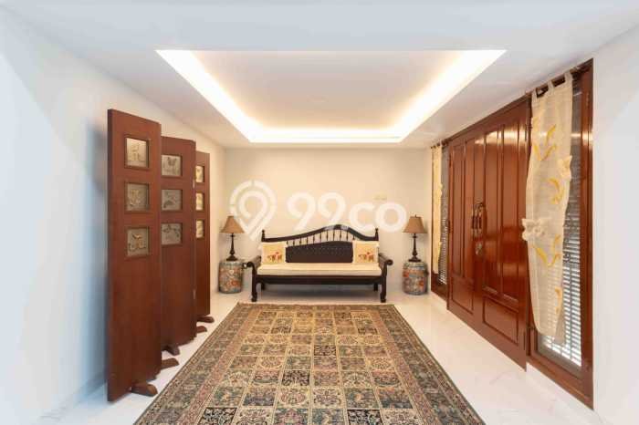 Hunian Mewah Siap Huni LT 690m2 di Kebayoran Baru, Jakarta Selatan Hunian Mewah Siap Huni LT 690m2 di Kebayoran Baru, Jakarta Selatan