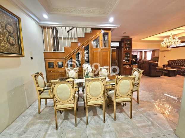 Dijual Rumah Mewah Elegan Dengan View Eksklusif di Pulomas, Jakarta Timur Dijual Rumah Mewah Elegan Dengan View Eksklusif di Pulomas, Jakarta Timur