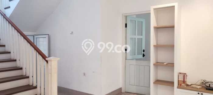 Jarang Ada! Rumah Kontrakan 5 Kamar Bagus Siap Huni Semanan Jarang Ada! Rumah Kontrakan 5 Kamar Bagus Siap Huni Semanan