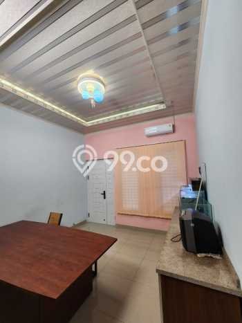 Rumah Eksklusif Siap Huni LT 175m2 di Kembangan, Jakarta Barat Rumah Eksklusif Siap Huni LT 175m2 di Kembangan, Jakarta Barat