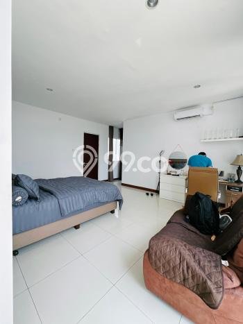 Rumah Elit LB 260m2 Siap Pakai Desain Elegan di Harapan Indah, Bekasi Rumah Elit LB 260m2 Siap Pakai Desain Elegan di Harapan Indah, Bekasi