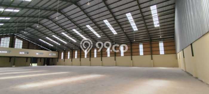 Pabrik disewakan lokasi strategis Cikarang Pusat Bekasi 3621m2 Pabrik disewakan lokasi strategis Cikarang Pusat Bekasi 3621m2