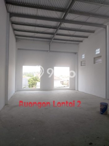 Gudang Disewa di Bekasi dengan LB 600m2 Area Komersial Ramai Gudang Disewa di Bekasi dengan LB 600m2 Area Komersial Ramai