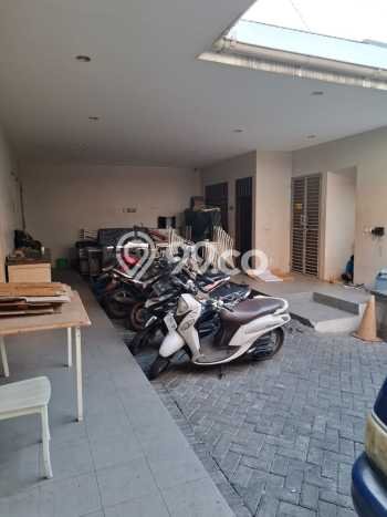 FOR RENT! Ruko di Jatiwaringin Cocok untuk Bisnis 494m2 FOR RENT! Ruko di Jatiwaringin Cocok untuk Bisnis 494m2