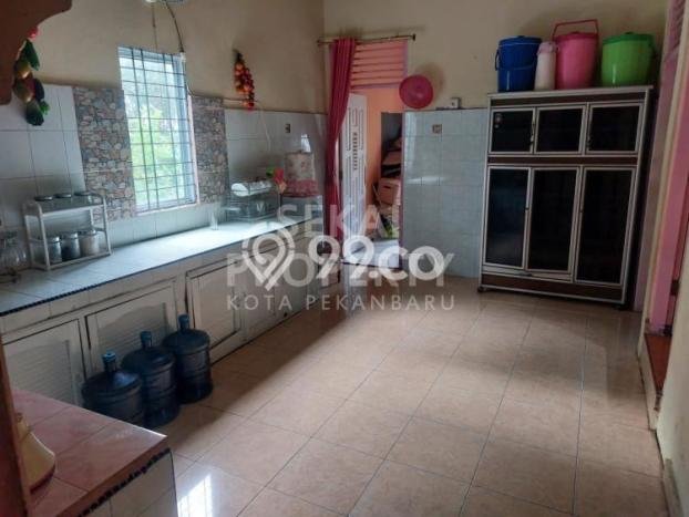 For Sale Rumah 7 Kamar Lokasi Ideal Nyaman dan Strategis di Tampan For Sale Rumah 7 Kamar Lokasi Ideal Nyaman dan Strategis di Tampan