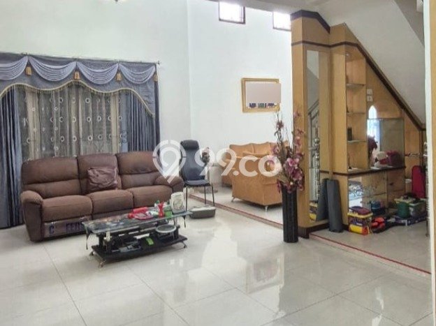 Siap Huni Rumah Mewah 4 Kamar di Payung Sekaki Dekat ke Mana Pun Siap Huni Rumah Mewah 4 Kamar di Payung Sekaki Dekat ke Mana Pun