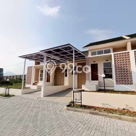 HARGA TERBAIK! Rumah Premium di Cicalengka, LT 84m² Bangunan 56m² HARGA TERBAIK! Rumah Premium di Cicalengka, LT 84m² Bangunan 56m²
