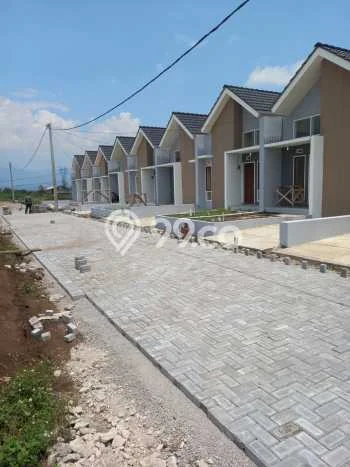 Rumah Berkualitas area Pamulihan, Sumedang, Luas 60m2m² Bangunan 38m2m² - HARGA NEGO! Rumah Berkualitas area Pamulihan, Sumedang, Luas 60m2m² Bangunan 38m2m² - HARGA NEGO!